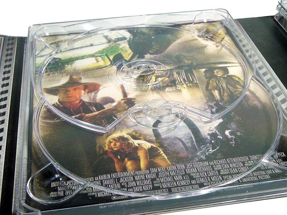 Fotografías de la Trilogía Jurassic Park en Blu-ray con T-Rex (Alemania) 18