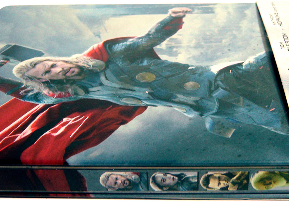 Fotografías del Steelbook de Thor: El Mundo Oscuro en Blu-ray 4