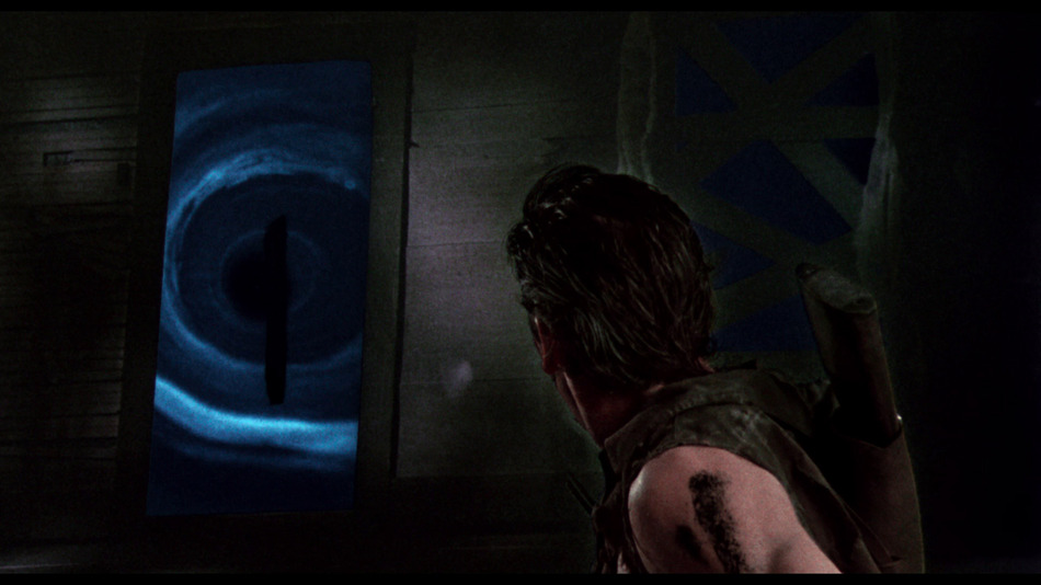 captura de imagen de Terroríficamente Muertos (Evil Dead 2) Blu-ray - 23