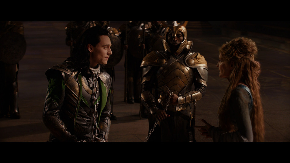 captura de imagen de Thor: El Mundo Oscuro - Edición Metálica Blu-ray - 2