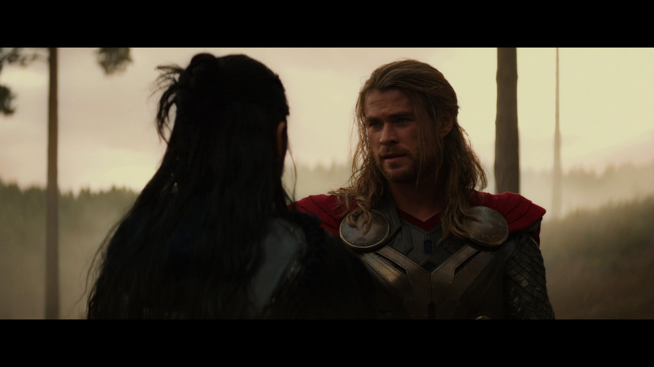 captura de imagen de Thor: El Mundo Oscuro - Edición Metálica Blu-ray - 3