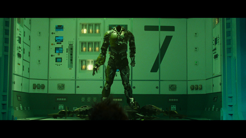 captura de imagen de The Amazing Spider-Man 2: El Poder de Electro - Edición Metálica Blu-ray - 15