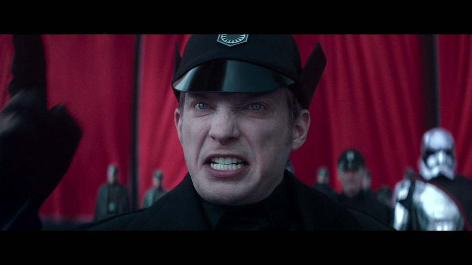 captura de imagen de Star Wars: El Despertar de la Fuerza Blu-ray - 12