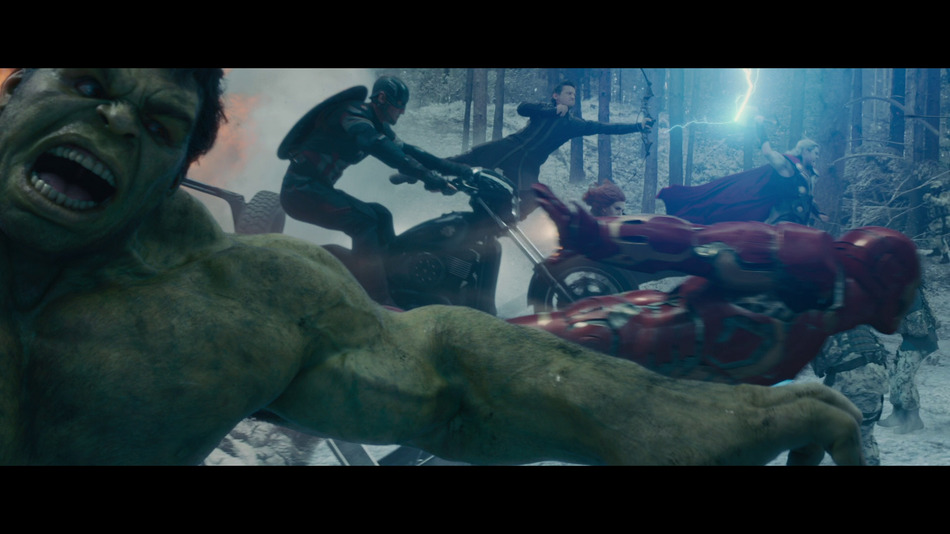 captura de imagen de Vengadores: La Era de Ultrón - Edición Metálica Blu-ray - 1