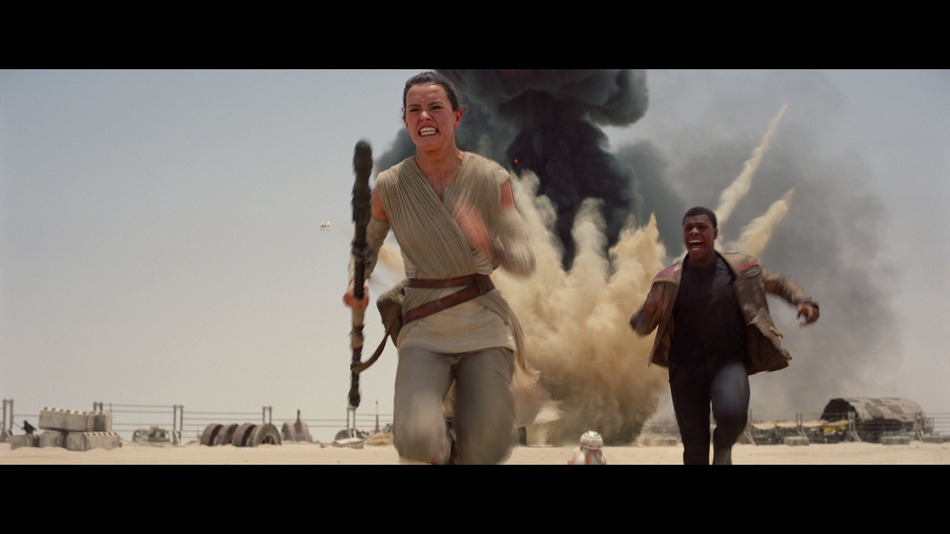 captura de imagen de Star Wars: El Despertar de la Fuerza - Edición Metálica Blu-ray - 7