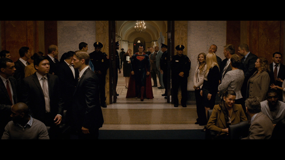 captura de imagen de Batman v Superman: El Amanecer de la Justicia Blu-ray - 11
