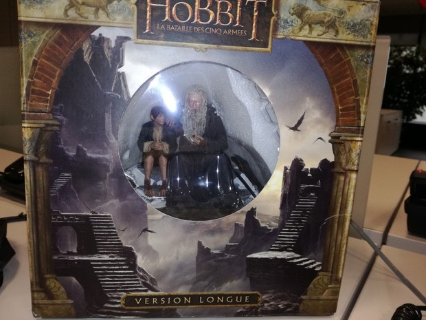 Edición especial con figura de El Hobbit tercera parte