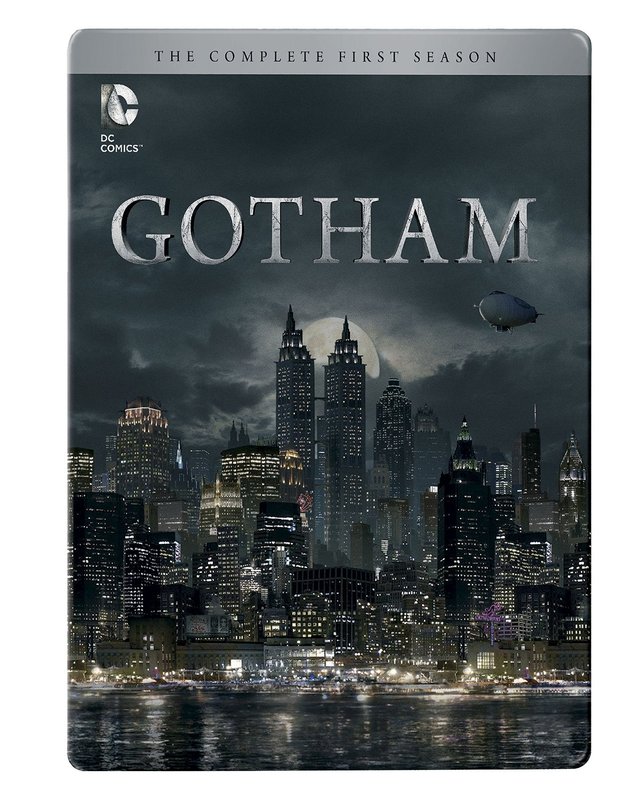Edición metálica para la 1ª temporada de "Gotham" anunciada en España.