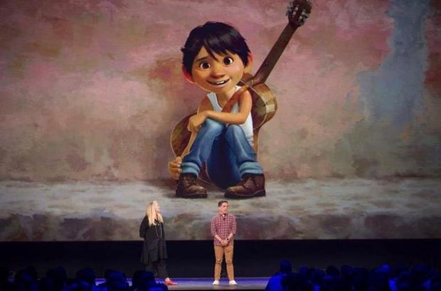 Coco (Pixar 2017)     -       Sera mejor que Book of Life?