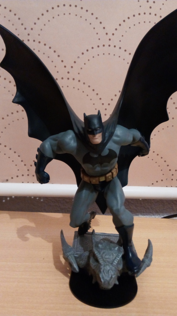 Por petición: imagen de la figura de Batman