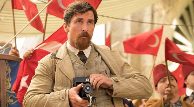 Por qué lo último de Christian Bale tiene 65.000 calificaciones negativas en IMDb antes de su estreno