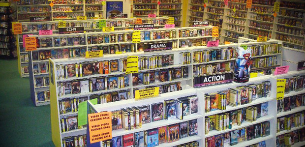 Para nostálgicos: Más de 200 carátulas en VHS y BETA de pelís de terror que viste en el videoclub