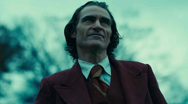 Todd Phillips reacciona a las nominaciones de 'Joker' dando las gracias al "genio que es Phoenix"