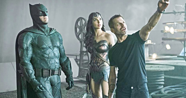 Zack Snyder contra un periodista en Twitter por su 'Liga de la Justicia'