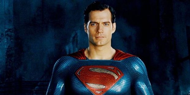  Henry Cavill habría firmado por tres nuevas películas para Superman