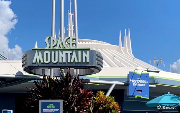 Disney desarrollará una Live-Action basada en su atracción Space Mountain Ride