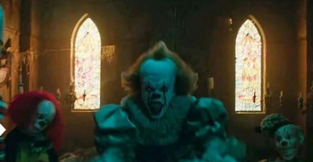 El Cameo de "Tim Curry" en el Trailer de (IT). 