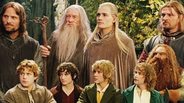 Los Protagonistas de (ESDLA y El Hobbit) Quieren salvar la casa de "J.R.R. Tolkien". 