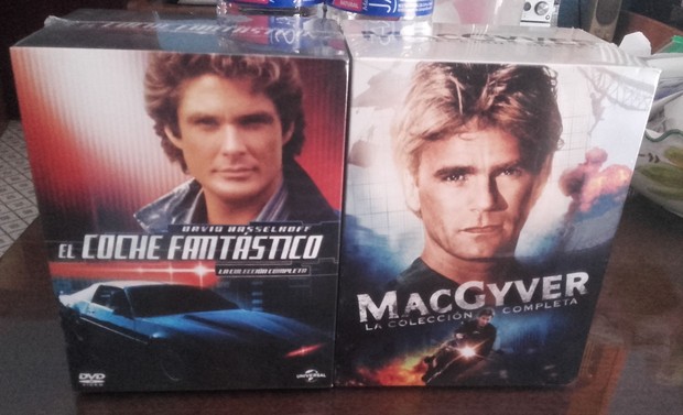No son Blu-Rays, pero en ECI me he encontrado estas dos series miticas.