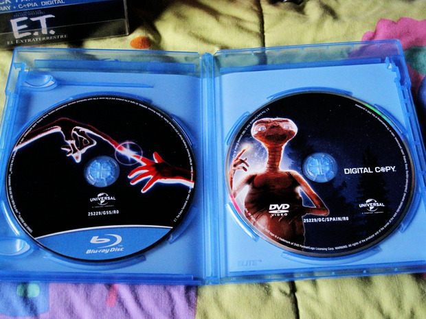 E.T. El Extraterrestre: Edición Peluche. Blu Ray Pack Blu Rays