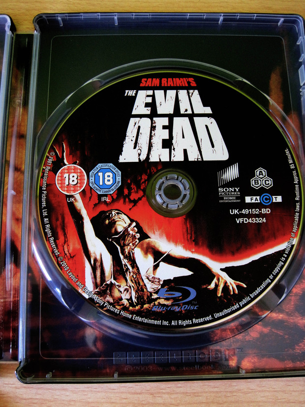 The Evil Dead. Blu-ray SteelBook. Disco.