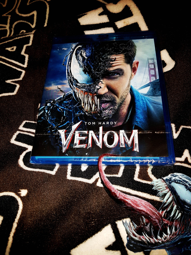 Venom - Blu Ray. 