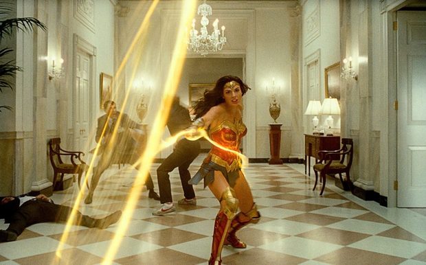 Wonder Woman se apunta a lo de vaciar las salas y se va a Streaming...