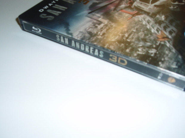 San Andreas 3D - Steelbook Aleman - Lateral (Exclusivo Amazon.de)