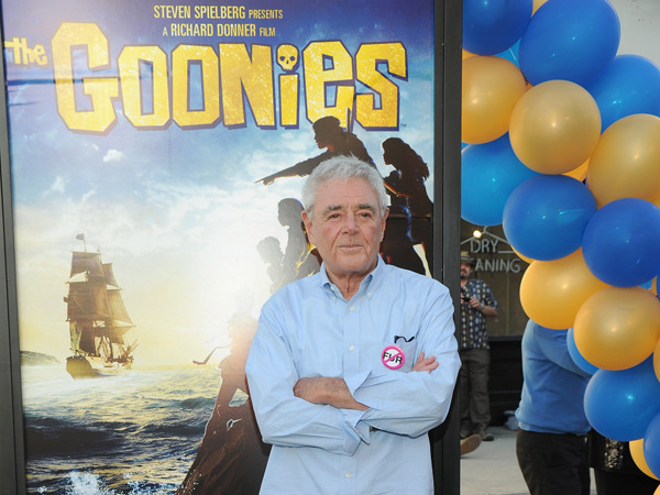 Richard Donner confirma que Spielberg tiene historia para 'Los Goonies 2'.