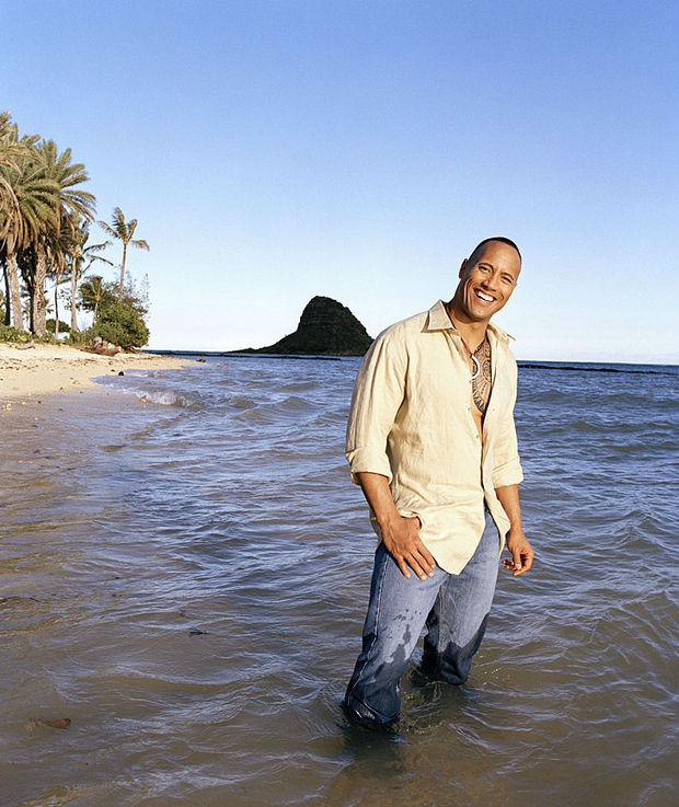 Dwayne Johnson protagonista de la adaptación de 'Los Vigilantes de la Playa'