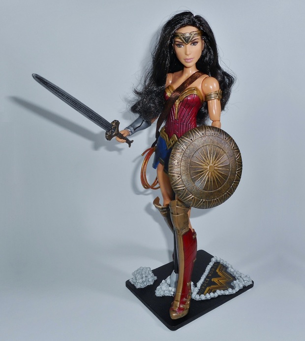 Figura Diana - Wonder Woman (Mattel)