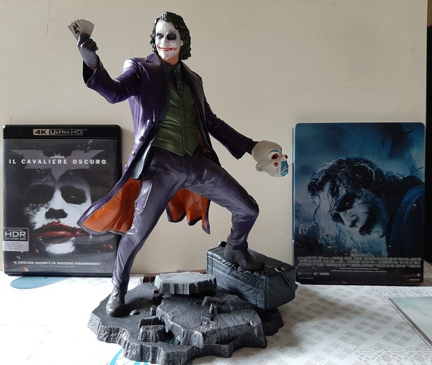 Joker (Diamond Select Toys)