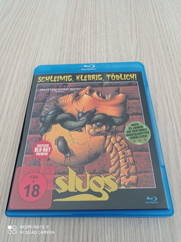 Slugs, edición alemana con audio castellano.
