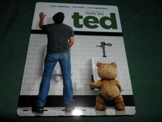 REPORTAJE: Ted - Steelbook (04/10)