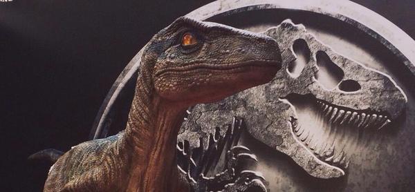 Premiere de Jurassic World en París: A partir de las 19 horas en directo en este enlace (también incluyo mas fotos)