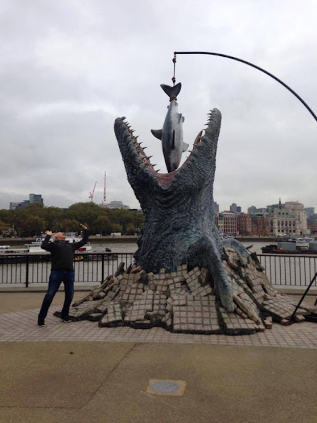 Foto del día: Un Mosasaurus en Londres por ‘Jurassic World’
