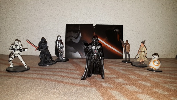 El lado oscuro contra el lado de la luz (con Darth Vader y BB8 que se me olvidaban ponerlos jajaja)