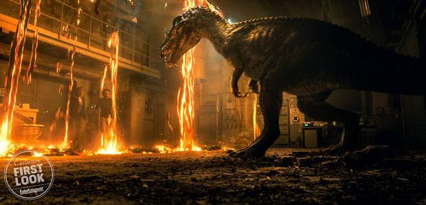 Jurassic World El Reino Caido: Extended First Look Trailer Teaser (1 vídeo)  + Detrás de las cámaras (2 vídeos)