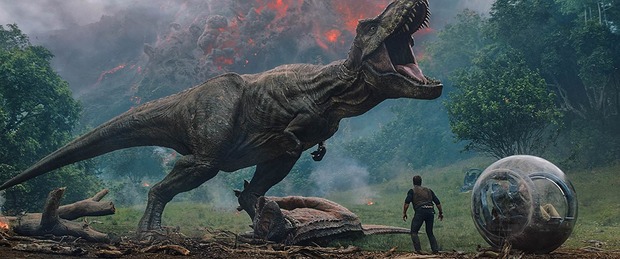 Jurassic World El Reino Caido: Animatronics detrás de las cámaras 2 + Reportaje TVE