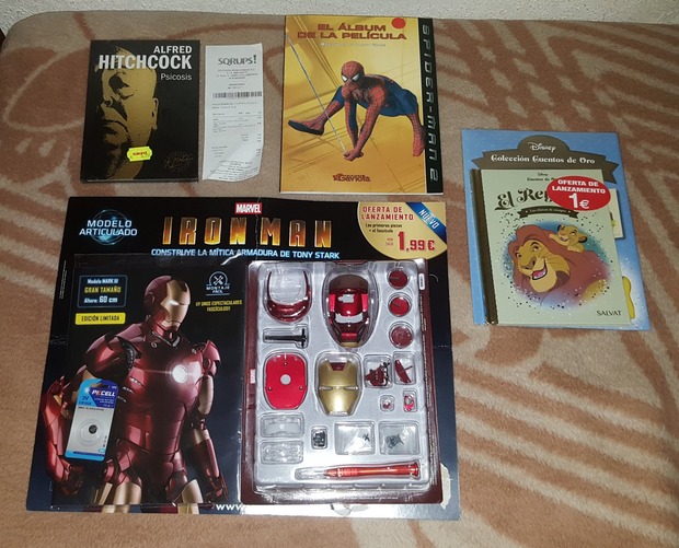 Casco Iron Man + Libro Spider-Man 2 + Cuento El Rey león + Psicosis DVD: Mis Compras 23-01-2020