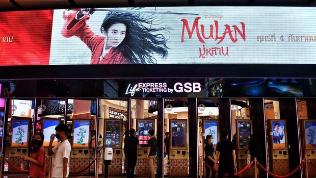 La nueva versión de ‘Mulan’ de Disney motiva nuevas críticas por sus títulos de crédito