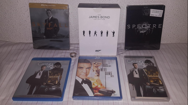 ¡Feliz  Global James Bond Day a toda la comunidad de mubis! + Mi Colección de 007 James Bond