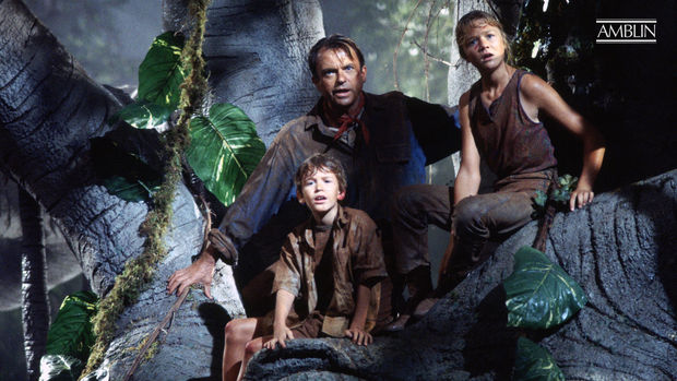 'Jurassic World': Bryce Dallas Howard comparte inédita foto detrás de cámara con un T-Rex