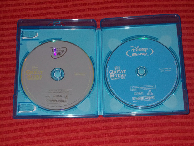 The Great Mouse Detective (Mystery in the Mist Edition) - Blu-ray -Interior/Blu-ray-