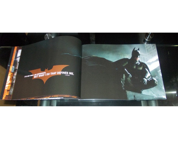The Dark Knight Trilogy - Ultimate Collector's Edition (UK) - Libro 5
