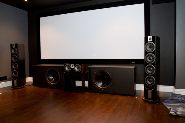 Altavoces frontales, frontal y subwoofers