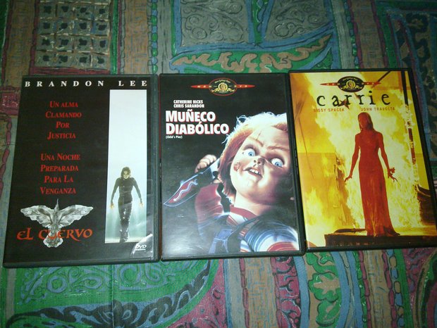 DVD's: El Cuervo, Muñeco Diabolico, Carrie