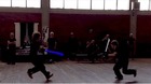 Una-academia-para-aprender-a-luchar-con-espadas-laser-c_s