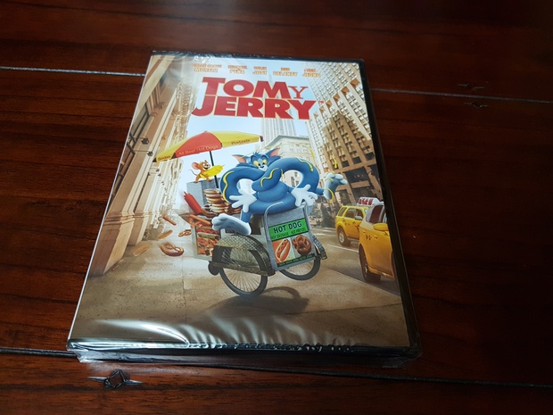 Tom y Jerry La película del año 2021 DVD