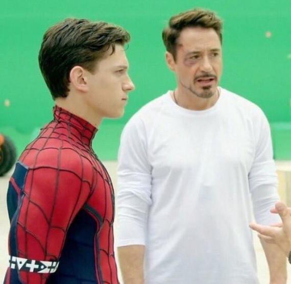 Vistazo al traje de grabación de Spider-Man en el set de Civil War